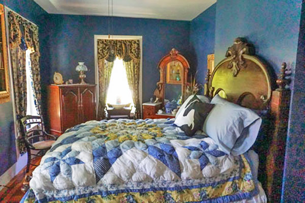 Fainting-Goat-Island-Inn-Tioga-County-Bed-and-Breakfast-Room-Blue-A